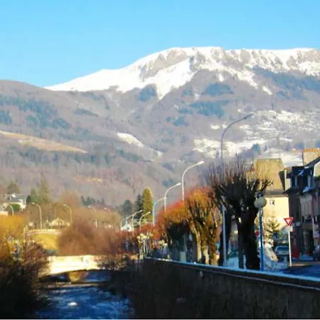 Appartement D'Une Chambre A La Bourboule Avec Magnifique Vue Sur La Montagne Jardin Clos Et Wifi A 12 Km Des Pistes *
