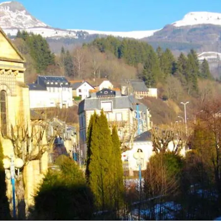 Appartement D'Une Chambre A La Bourboule Avec Magnifique Vue Sur La Montagne Jardin Clos Et Wifi A 12 Km Des Pistes * لا بوربول